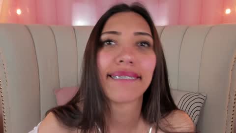 Snapshot of miss_veronicaa chatting on 12/09/24, 02:39 Veronica summer 7AM to 1500 PM hour GMT-5 online show from 12/09/24, 02:39