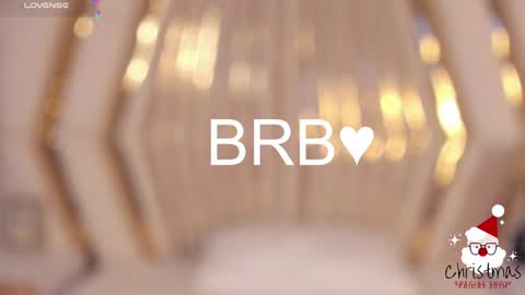 Snapshot of miss_veronicaa chatting on 12/18/24, 02:38 Veronica summer 7AM to 1500 PM hour GMT-5 online show from 12/18/24, 02:38