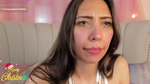 Snapshot of miss_veronicaa chatting on 12/24/24, 05:44 Veronica summer 7AM to 1500 PM hour GMT-5 online show from 12/24/24, 05:44