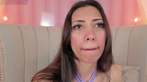 Snapshot of miss_veronicaa chatting on 12/30/24, 05:44 Veronica summer 7AM to 1500 PM hour GMT-5 online show from 12/30/24, 05:44