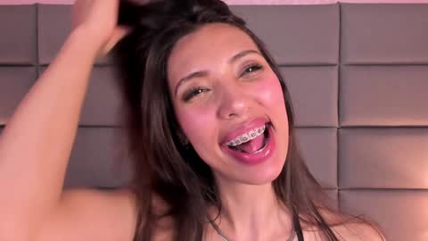 Snapshot of miss_veronicaa chatting on 01/08/25, 05:37 Veronica summer 7AM to 1500 PM hour GMT-5 online show from 01/08/25, 05:37