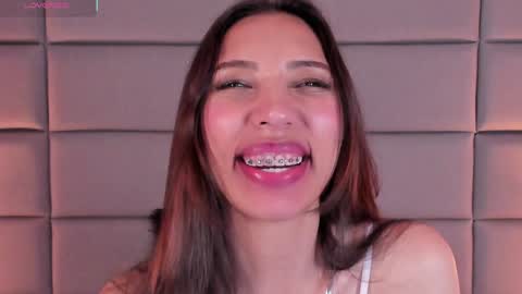 Snapshot of miss_veronicaa chatting on 01/22/25, 02:35 Veronica summer 7AM to 1500 PM hour GMT-5 online show from 01/22/25, 02:35