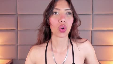 Snapshot of miss_veronicaa chatting on 01/29/25, 03:15 Veronica summer 7AM to 1500 PM hour GMT-5 online show from 01/29/25, 03:15