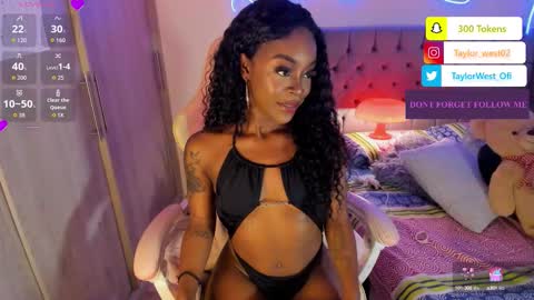 Snapshot of miss_west chatting on 10/02/25, 06:09 Tay Tay Independent Model   online show from 10/02/25, 06:09