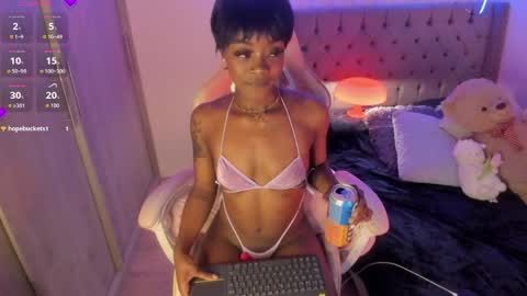 Snapshot of miss_west chatting on 04/09/26, 07:14 Tay Tay Independent Model online show from 04/09/26, 07:14