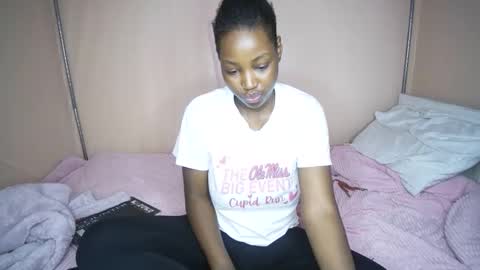 Snapshot of miss_worldfire chatting on 05/01/26, 02:32 miss_worldfire online show from 05/01/26, 02:32