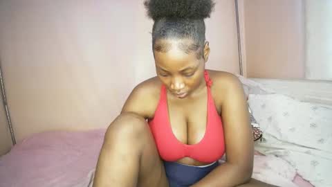 Snapshot of miss_worldfire chatting on 05/21/26, 11:50 miss_worldfire online show from 05/21/26, 11:50