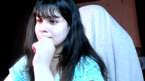 Snapshot of miss_yasmin chatting on 03/05/25, 02:46 CALL ME CAMILANO BBLOVE ETC C A M I L A         online show from 03/05/25, 02:46