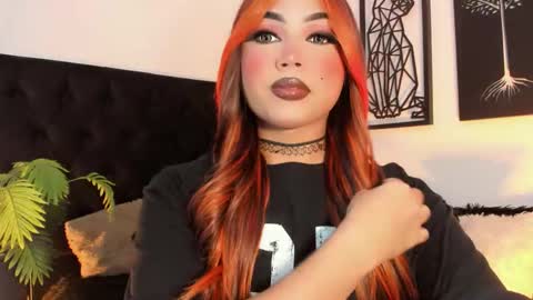 Snapshot of miss_zz chatting on 09/19/25, 07:03 miss_zz online show from 09/19/25, 07:03