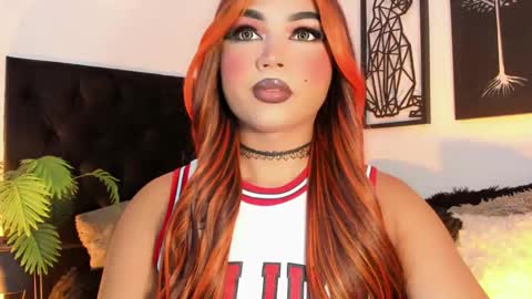 Snapshot of miss_zz chatting on 09/21/25, 02:51 miss_zz online show from 09/21/25, 02:51