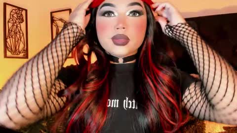 Snapshot of miss_zz chatting on 11/11/25, 06:41 miss_zz online show from 11/11/25, 06:41