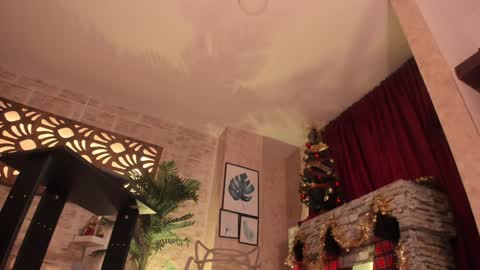 Snapshot of missagata chatting on 12/13/24, 10:51      STREAMING SCHEDULE 2200 - 0900 GMT-5 online show from 12/13/24, 10:51