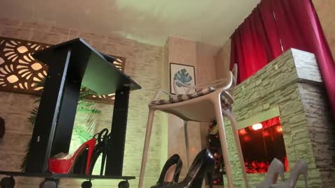 Snapshot of missagata chatting on 02/22/25, 05:57      STREAMING SCHEDULE 2200 - 0900 GMT-5 online show from 02/22/25, 05:57
