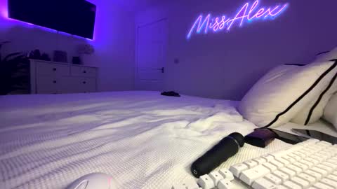  Miss Alex  online show from 01/07/26, 01:19