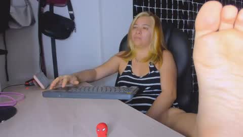 Snapshot of missalmafenix chatting on 05/21/26, 11:39 missalmafenix online show from 05/21/26, 11:39
