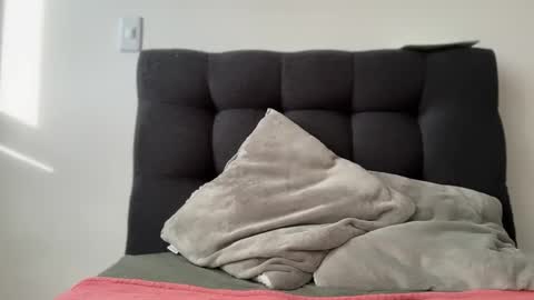 Ameliahs online show from 12/02/25, 11:48