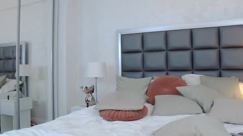 Snapshot of missangelinnaa chatting on 12/07/24, 06:04 n g e l i n a online show from 12/07/24, 06:04