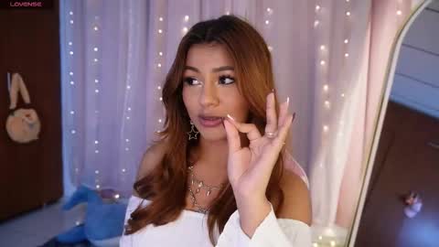 missara_ online show from 01/08/26, 11:51