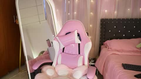 missara_ online show from 03/21/26, 07:06