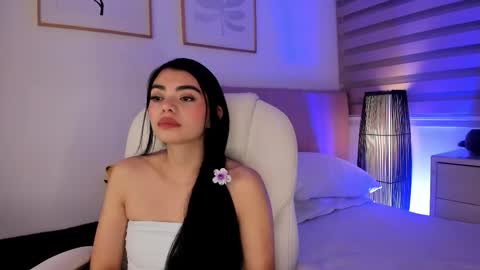 Snapshot of missariadnaa chatting on 03/19/26, 12:42 Ariadna Ruiz online show from 03/19/26, 12:42