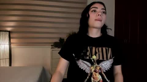 Snapshot of missariadnaa chatting on 04/14/26, 12:22 Ariadna Ruiz online show from 04/14/26, 12:22