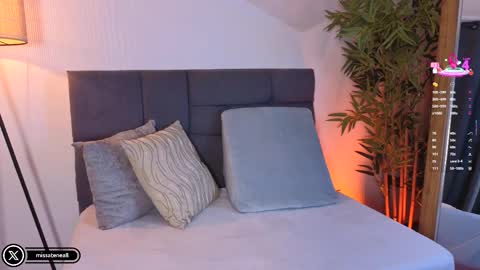 Laura online show from 02/04/26, 01:50