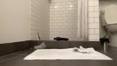 Snapshot of missb1969 chatting on 02/28/25, 02:42 missb1969 online show from 02/28/25, 02:42