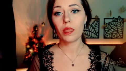 The divine Beverly online show from 01/02/25, 04:13