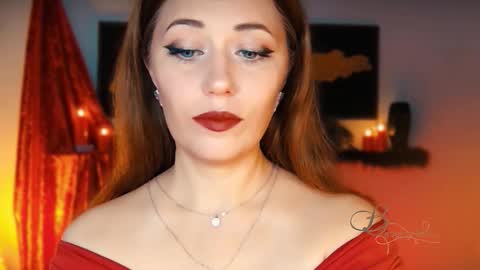 The divine Beverly online show from 10/18/25, 02:58