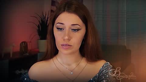 Snapshot of missbeverlymills chatting on 03/08/26, 04:49 The divine Beverly online show from 03/08/26, 04:49