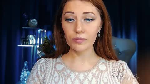 Snapshot of missbeverlymills chatting on 04/11/26, 01:04 The divine Beverly online show from 04/11/26, 01:04