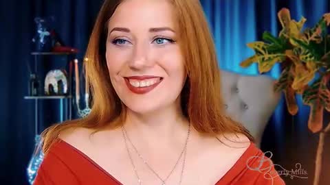 Snapshot of missbeverlymills chatting on 06/10/26, 10:58 The divine Beverly online show from 06/10/26, 10:58