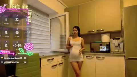 Snapshot of missbya chatting on 10/01/25, 05:13 missbya online show from 10/01/25, 05:13