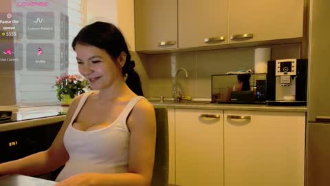 Snapshot of missbya chatting on 03/25/26, 05:57 missbya online show from 03/25/26, 05:57