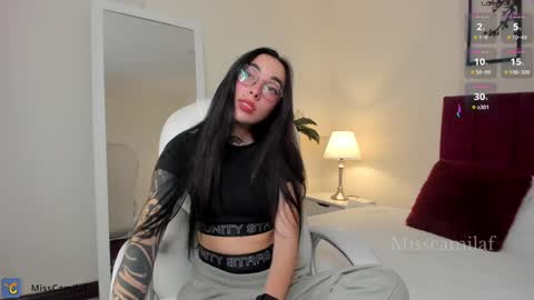 Camila Flores online show from 01/29/25, 12:33