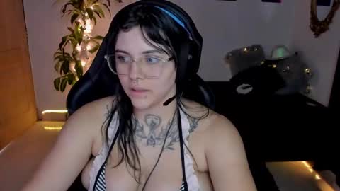 Snapshot of misscharlottte_18 chatting on 12/12/24, 07:37 Missy Charlottte.  Hey remember to give me a thumbs up ty online show from 12/12/24, 07:37