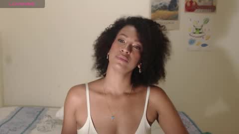 Snapshot of misscruzxz chatting on 02/04/26, 10:36 Donna di Diamanti online show from 02/04/26, 10:36