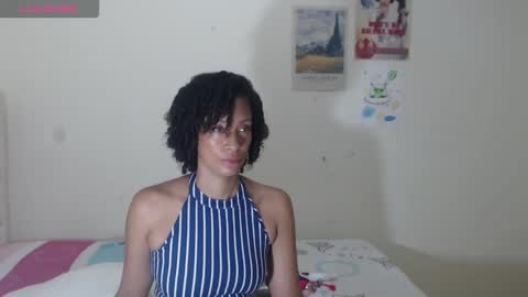 Snapshot of misscruzxz chatting on 02/26/26, 02:16 Donna di Diamanti online show from 02/26/26, 02:16