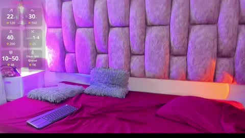 dahlia online show from 10/03/25, 01:52