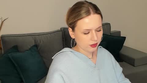 Miss Darina Ross online show from 01/31/25, 12:29