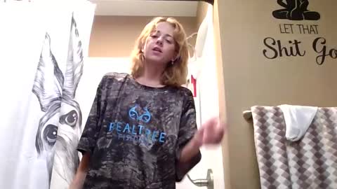 MissEeva online show from 09/16/25, 04:30