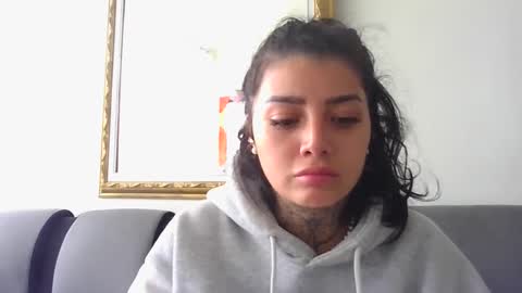 Snapshot of misselii chatting on 01/28/25, 06:17 melodie online show from 01/28/25, 06:17