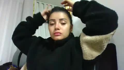 Snapshot of misselii chatting on 02/10/25, 01:24 melodie online show from 02/10/25, 01:24