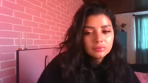 Snapshot of misselii chatting on 09/12/25, 11:32 melodie online show from 09/12/25, 11:32