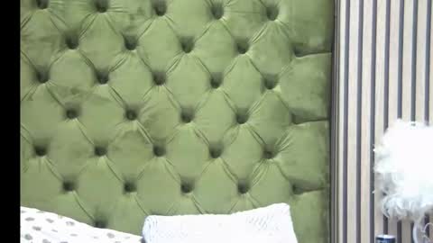 Snapshot of misselisabeth chatting on 04/26/26, 09:29 MissElisabeth online show from 04/26/26, 09:29