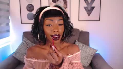 Emilie Diaz online show from 07/16/26, 04:13