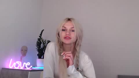 EMMA online show from 12/09/24, 12:45