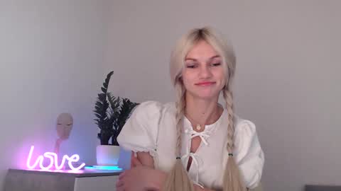 EMMA online show from 12/09/24, 08:54