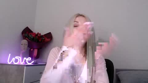 EMMA online show from 02/05/25, 09:50