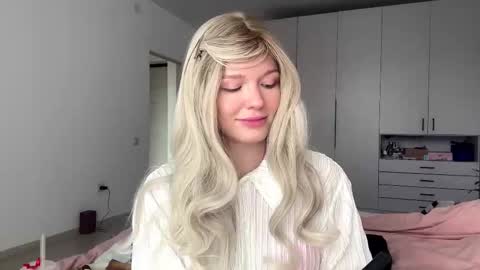 Viola online show from 01/09/26, 08:06